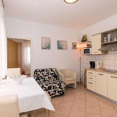 Apartments Graziella Poreč Exteriör bild